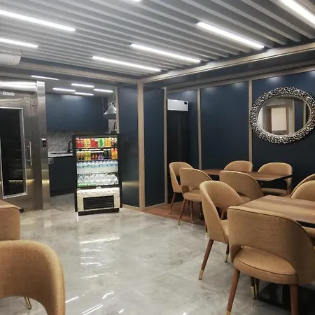 Hotell Grand
