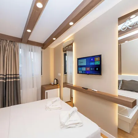 Hotel Grand